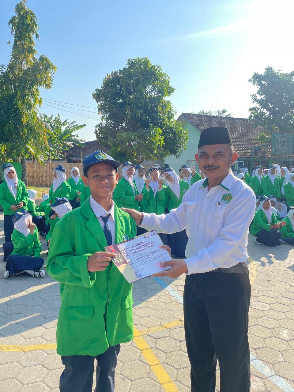 🏆 Prestasi Gemilang, MTs Negeri 1 Wonogiri Cetak Juara I Muaythai Jawa Tengah