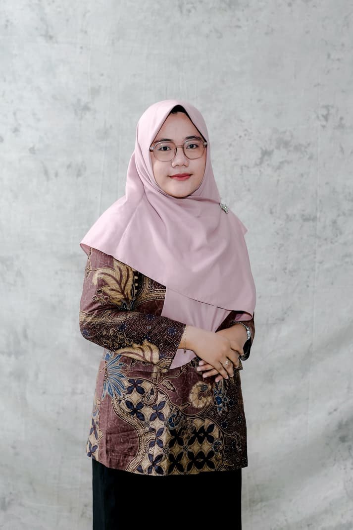 Diana Oktavia Putri, S.Pd. 